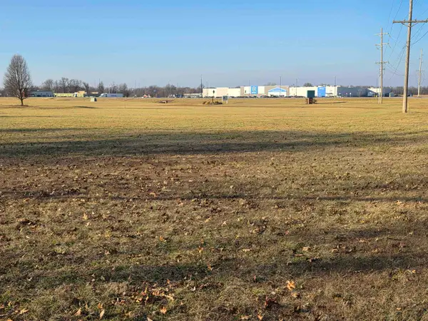 00 E 12th Street E, Flora, IL 62839