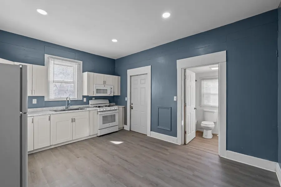 1527 W 6th St Street, Davenport, IA 52802 - Image #3