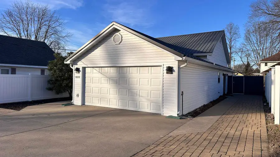 1111 E Elm Street, West Frankfort, IL 62896 - Image #2