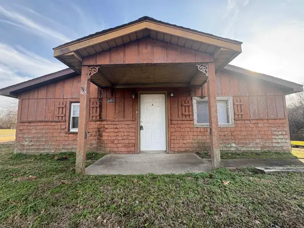 3657 Dillinger Rd Road, Carbondale, IL 62901