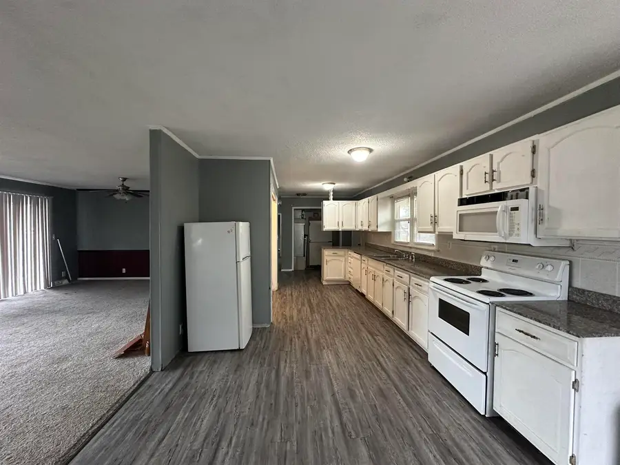 54 Hiser Rd Street #1, Murphysboro, IL 62966 - Image #2