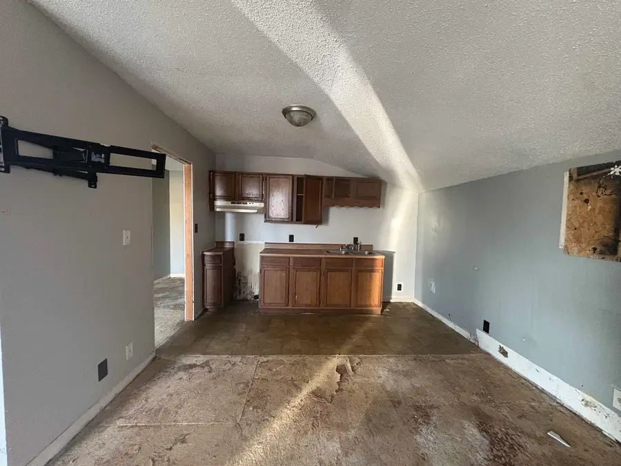 3657 Dillinger Rd Road, Carbondale, IL 62901 - Image #2