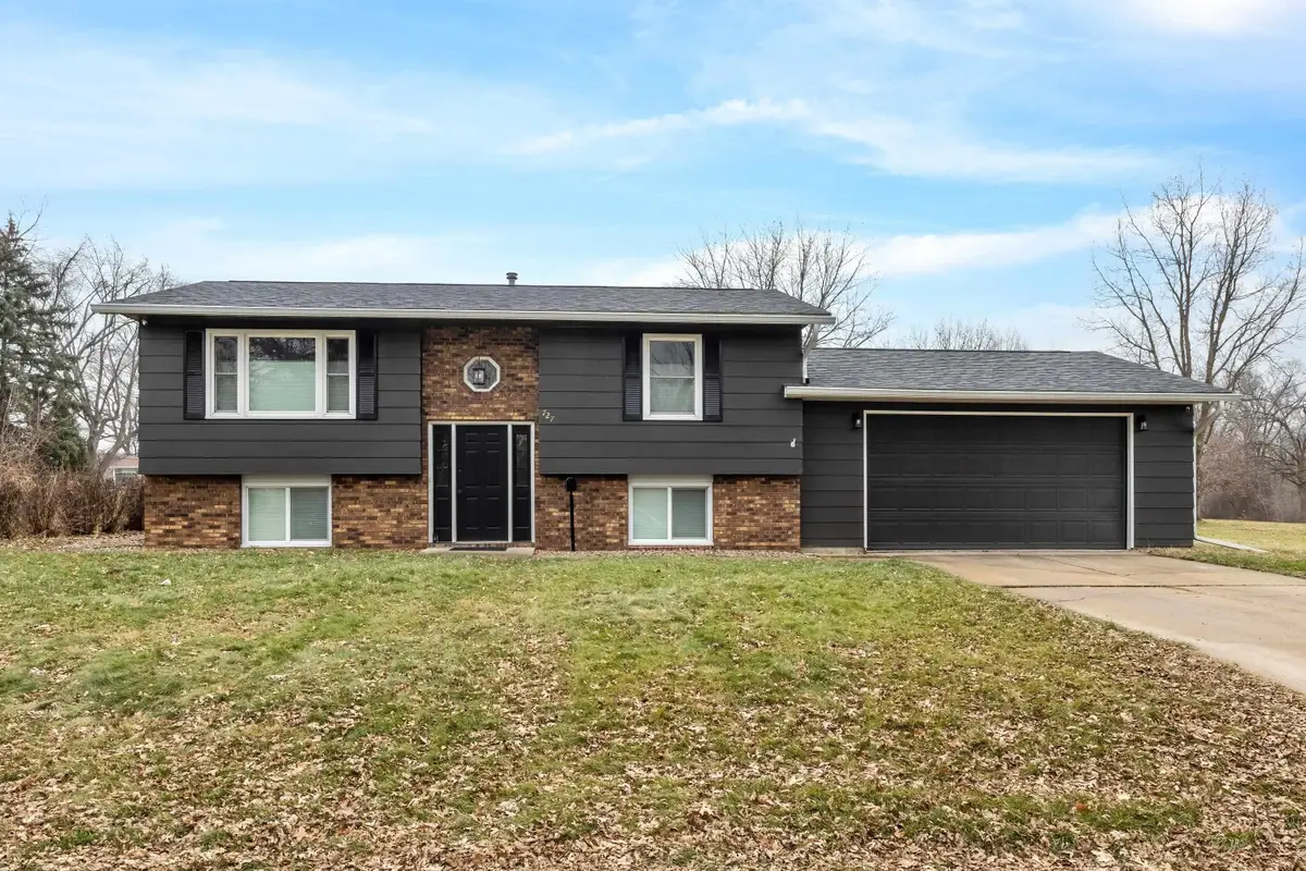 727 W 31st Street, Davenport, IA 52804 - Image #1