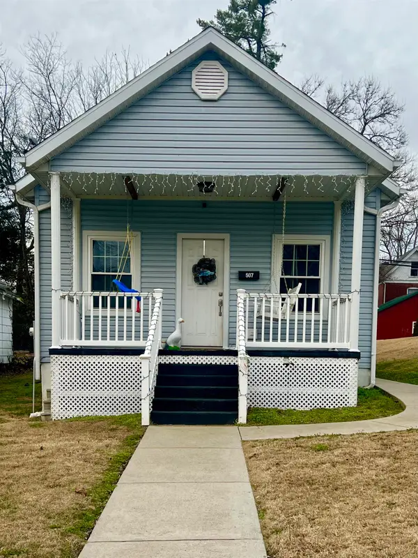 507 South Street, Anna, IL 62906