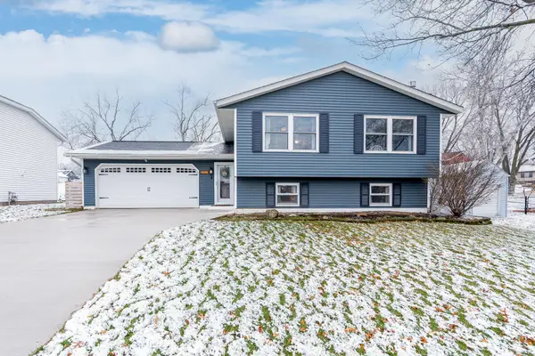 2003 E Rusholme Street, Davenport, IA 52803