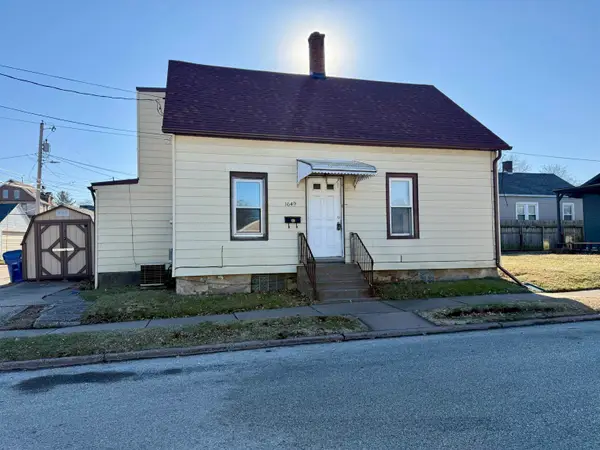 1649 Florence Ln Lane, Davenport, IA 52804