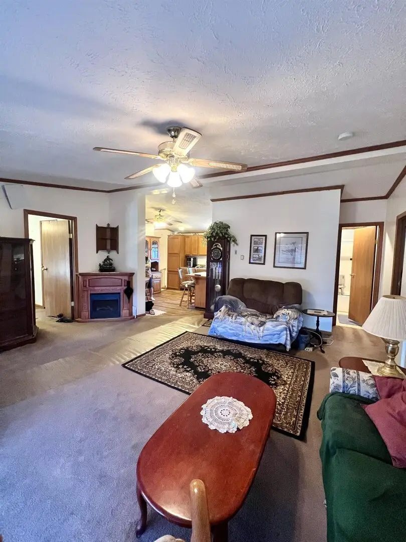 8664 142nd Avenue, Wapello, IA 52653 - Image #3