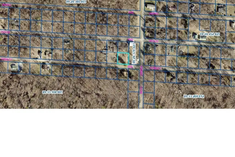 1 Robley Avenue, Makanda, IL 62958 - Image #3