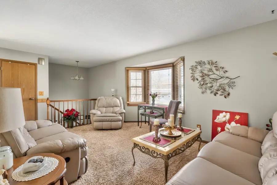 3305 Covington Dr Drive, Davenport, IA 52806 - Image #3