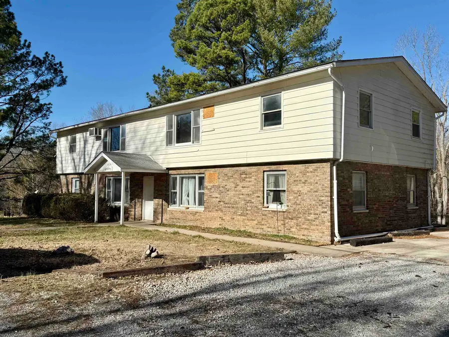 1457 W Lake Drive #1-4, Murphysboro, IL 62966 - Image #2