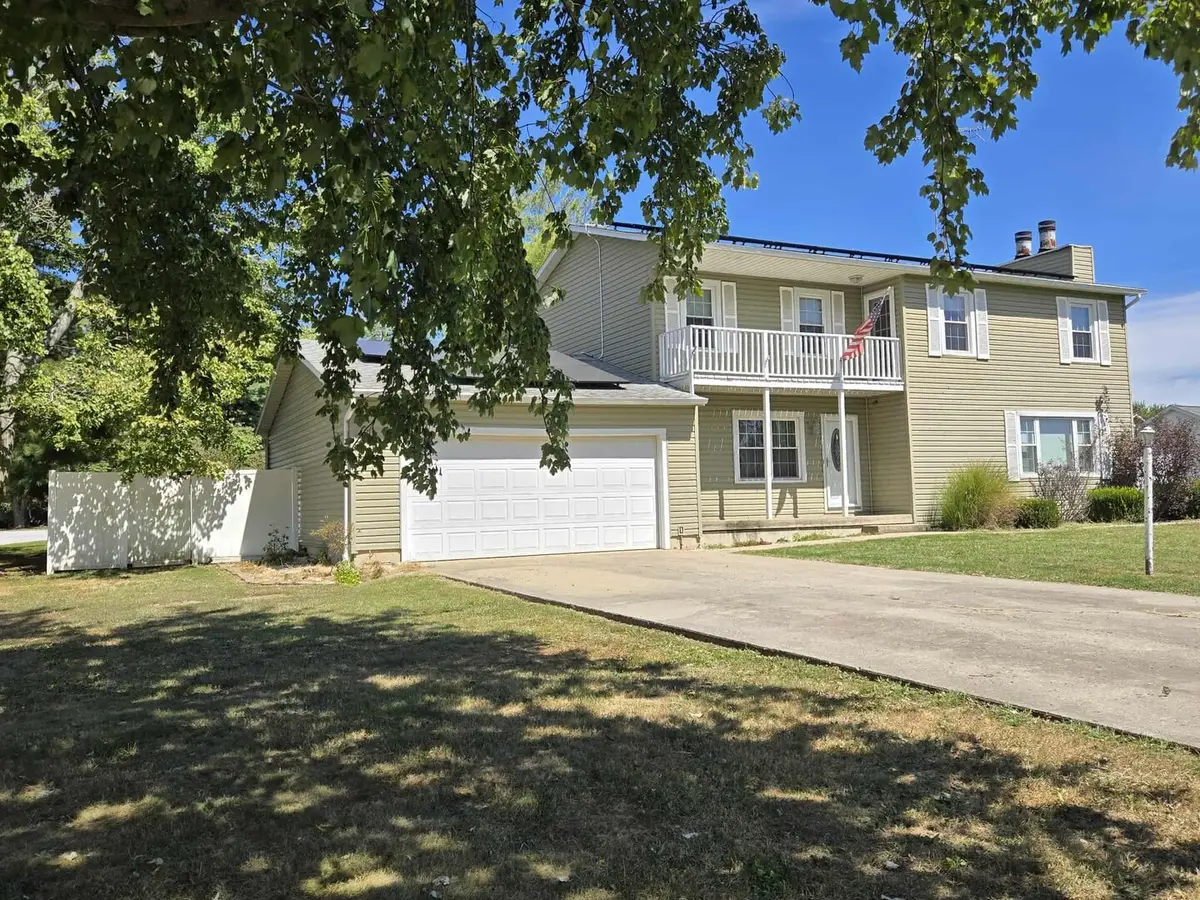 108 Mockingbird Lane, Woodlawn, IL 62898 - Image #1