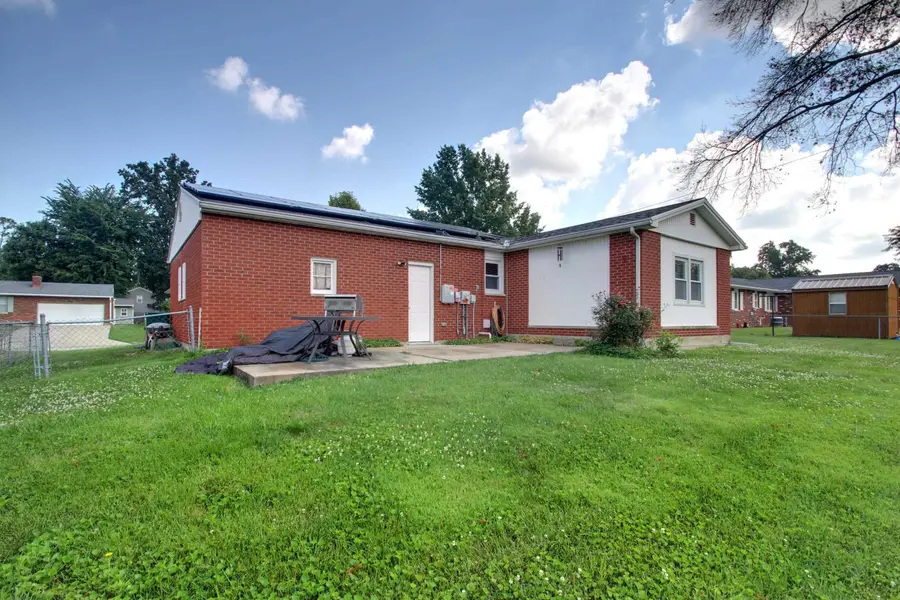 3930 Pine Tree Road, Quincy, IL 62301 - #3