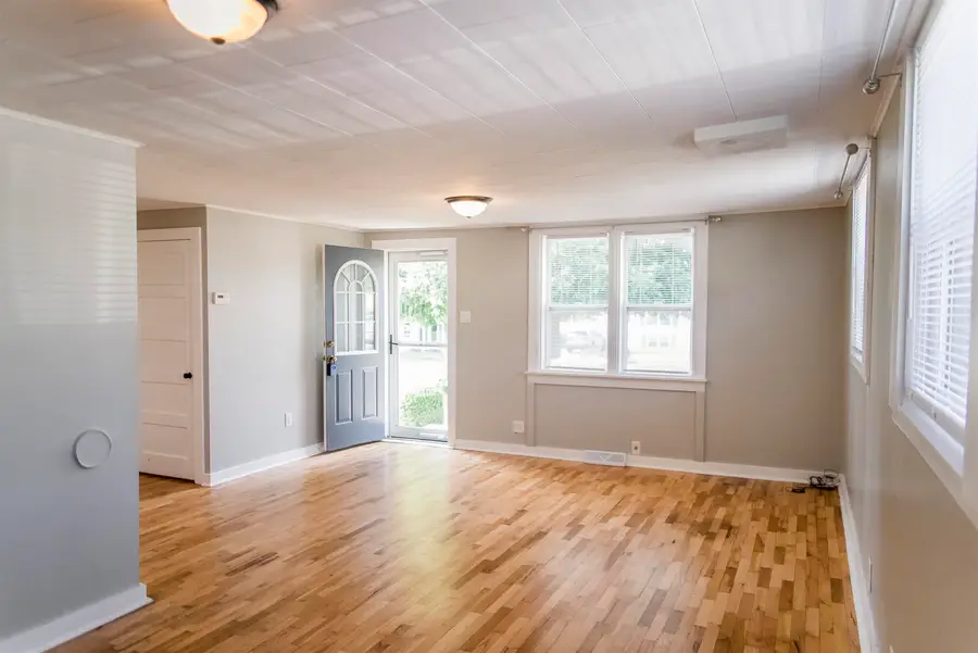 Address Withheld By Seller, Quincy, IL 62301 - #3