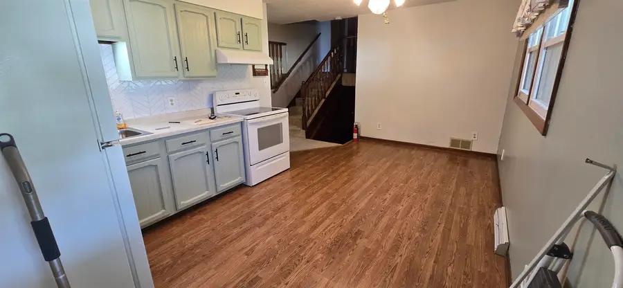 1561 Elm Street, Hamilton, IL 62341 - #2