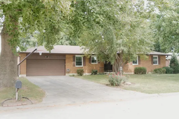 3025 Lantern Lane, Quincy, IL 62301