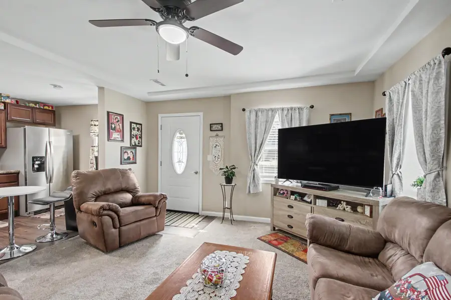512 E Lafayette Street, Clayton, IL 62324 - #2