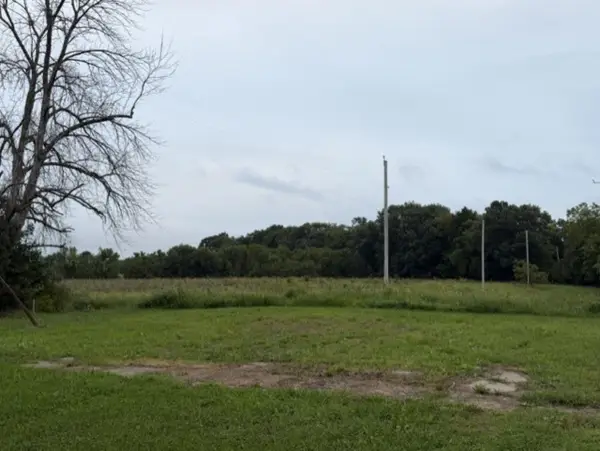 220 N Broad Street, Loraine, IL 62349