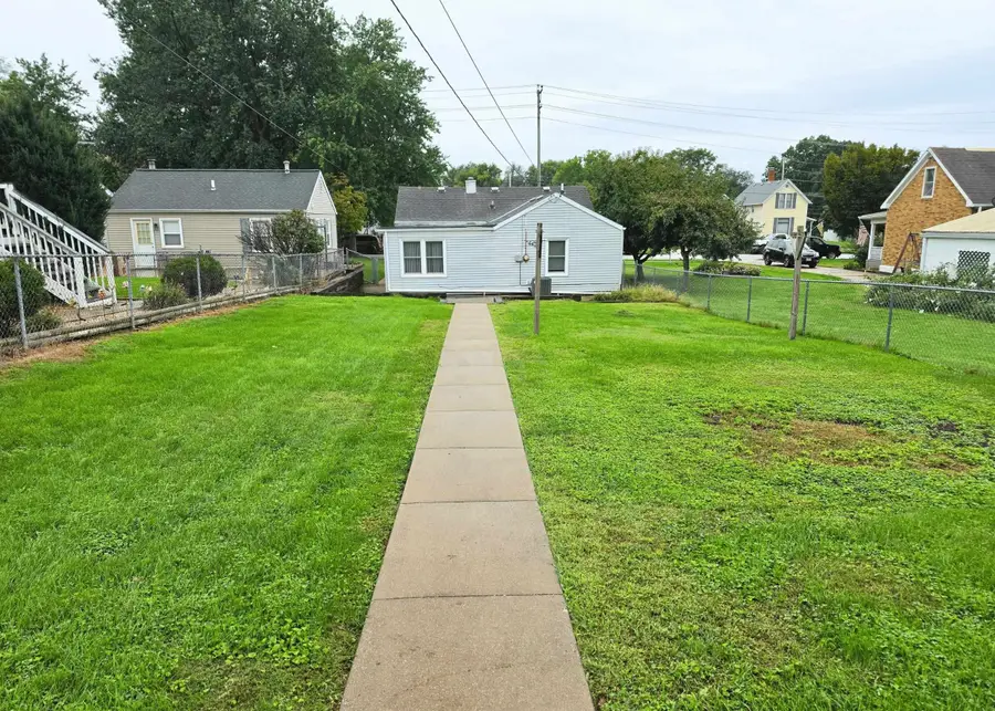 1707 Spruce, Quincy, IL 62301 - #2