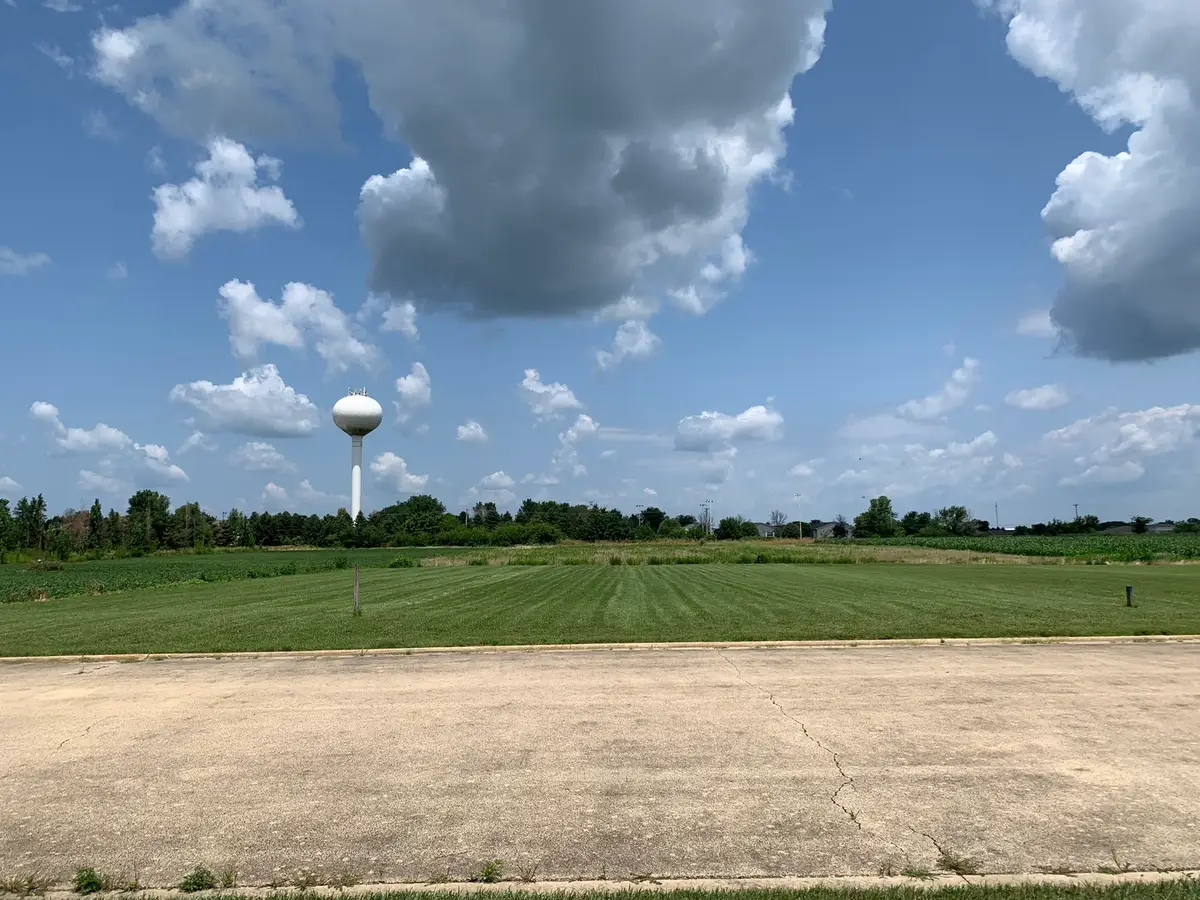 431/441 E Myrtle Street, Herscher, IL 60941 - Image #1