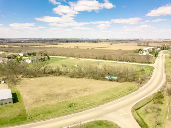 00 Route 14 Highway, Harvard, IL 60033