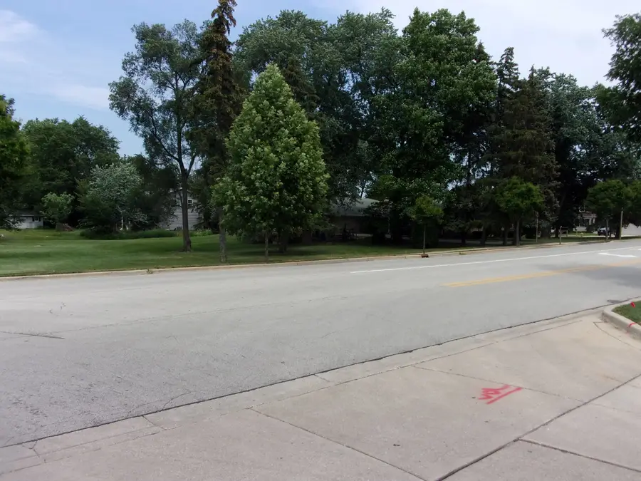 232 Eastgate Road, Lombard, IL 60148 - Image #2