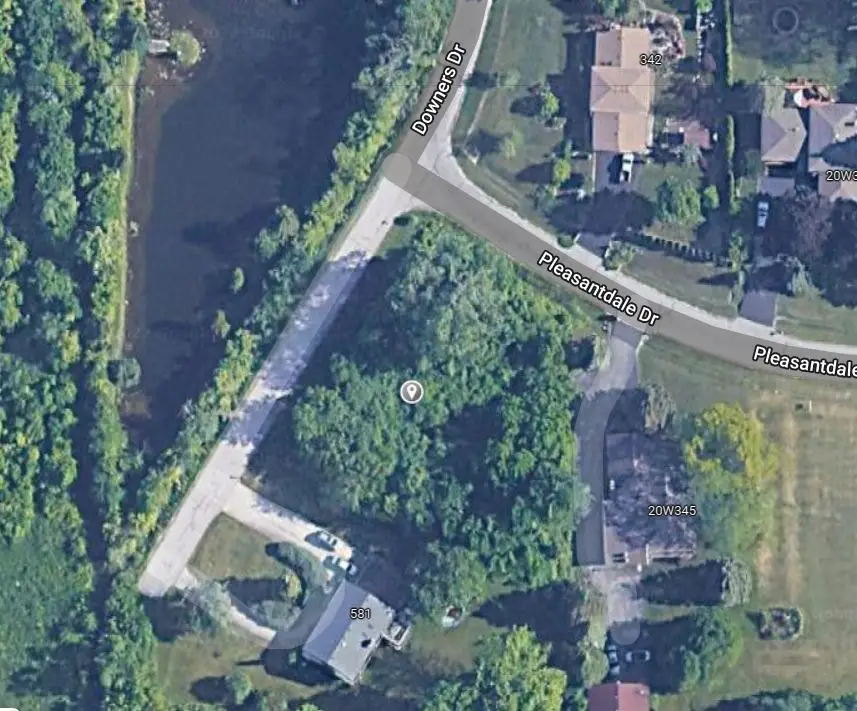 20W227 Pleasantdale Drive, Lemont, IL 60439 - Image #1