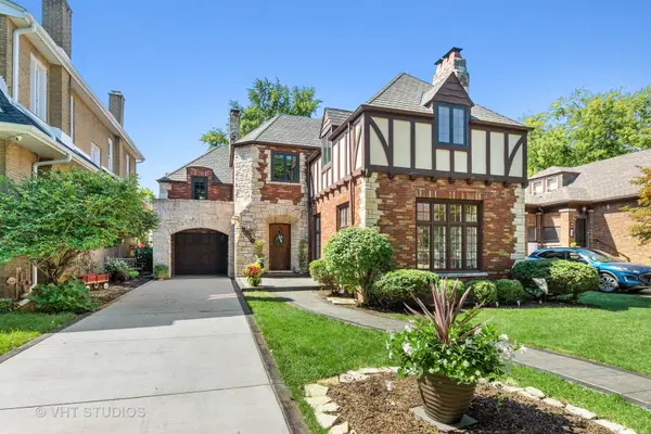 9950 S Hamilton Avenue, Chicago, IL 60643