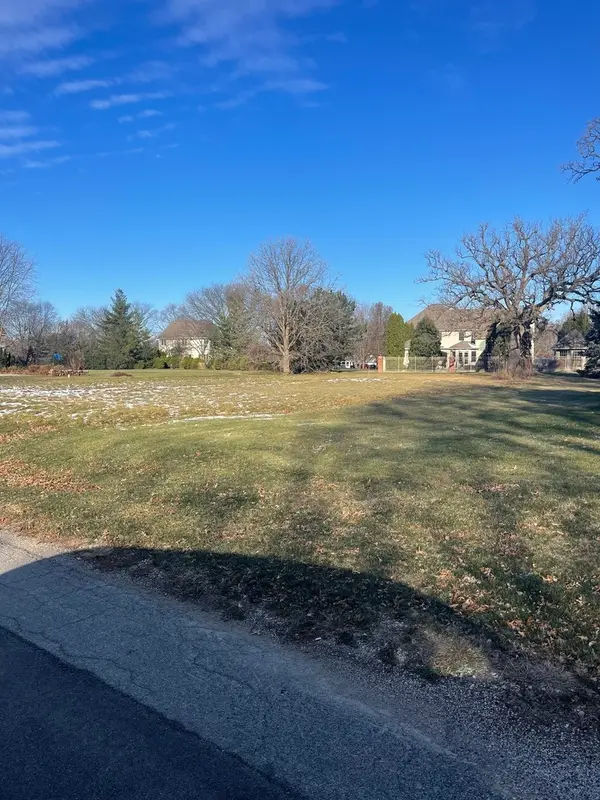 6 Oaklane Drive, Ottawa, IL 61350