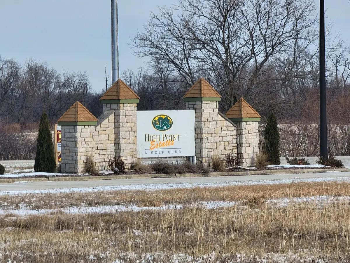 125 Fairway Drive, Essex, IL 60935 - Image #1