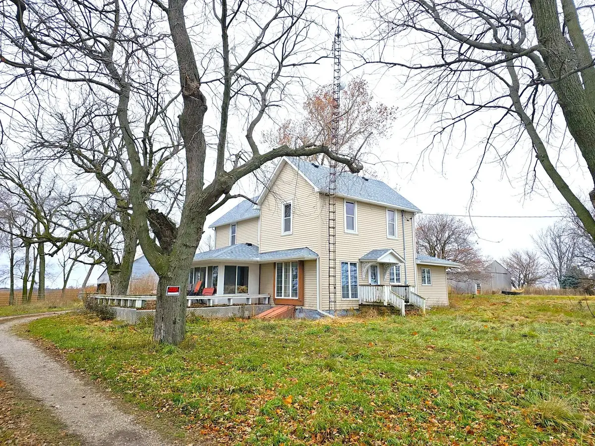 257 E 8th Road, Dana, IL 61321 - Image #1