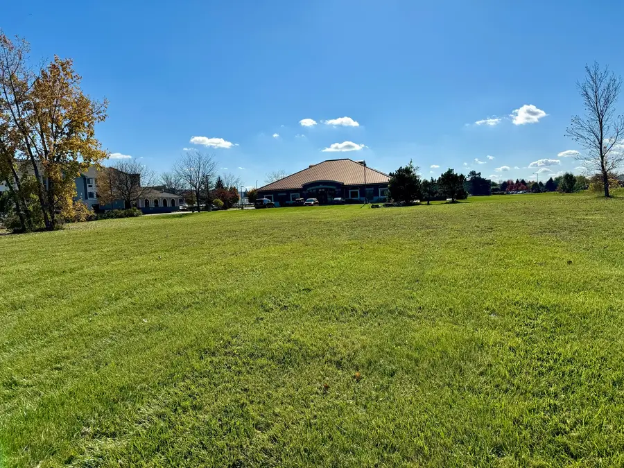 2071 Wiesbrook Drive, Oswego, IL 60543 - Image #3