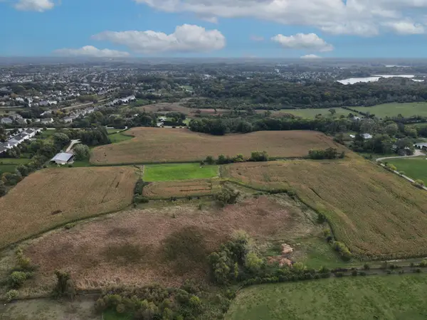 29564 N Garland Road, Wauconda, IL 60084