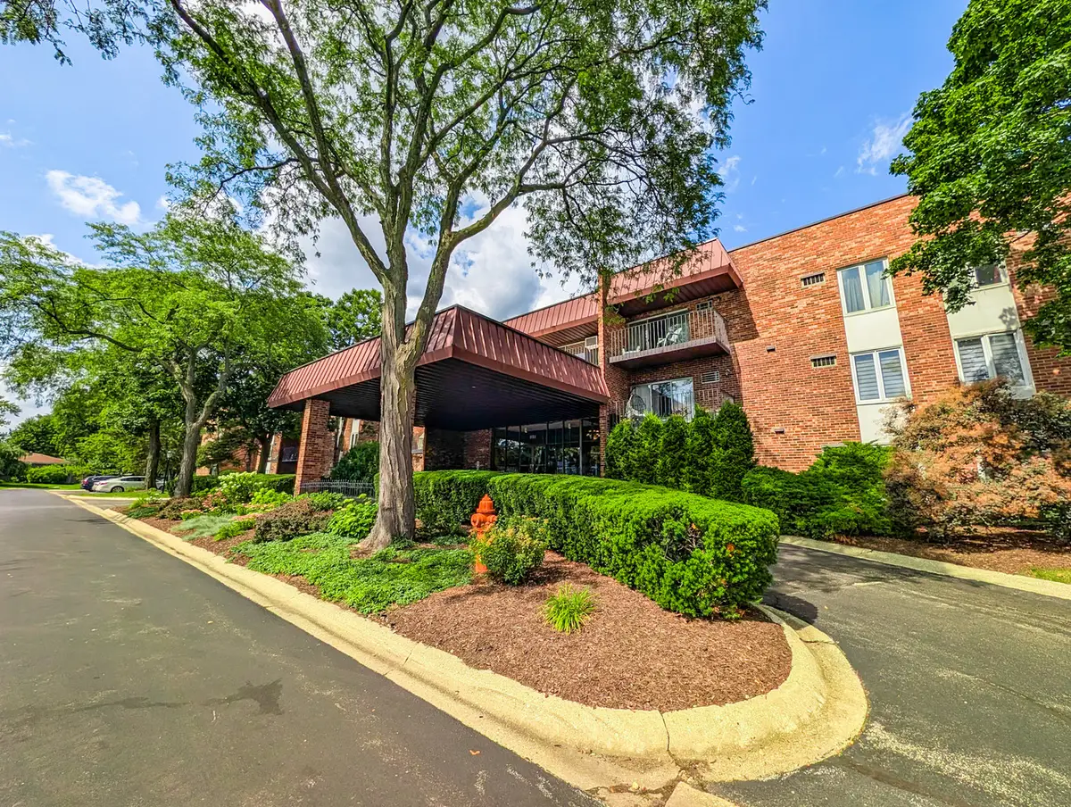 1121 W Ogden Avenue #165, Naperville, IL 60563 - #1