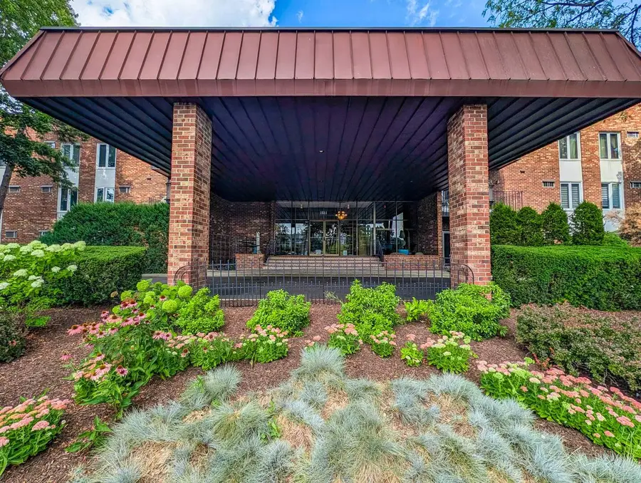 1121 W Ogden Avenue #165, Naperville, IL 60563 - #2