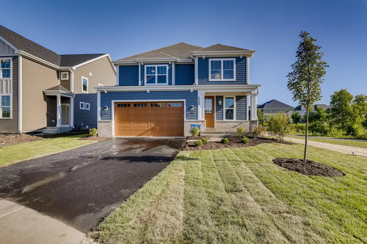 384 Woodland Chase Lane, Vernon Hills, IL 60061 - Image #1