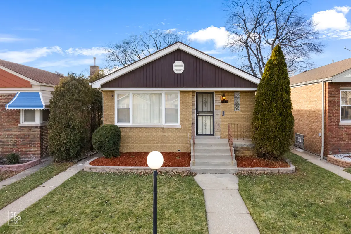 12552 S Harvard Avenue, Chicago, IL 60628 - Image #1