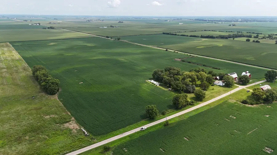 000 Jersey Road, Tampico, IL 61283 - Image #3