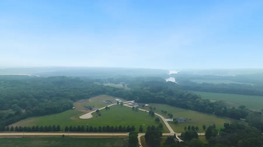 000 Austin Court, Oregon, IL 61061 - Image #2