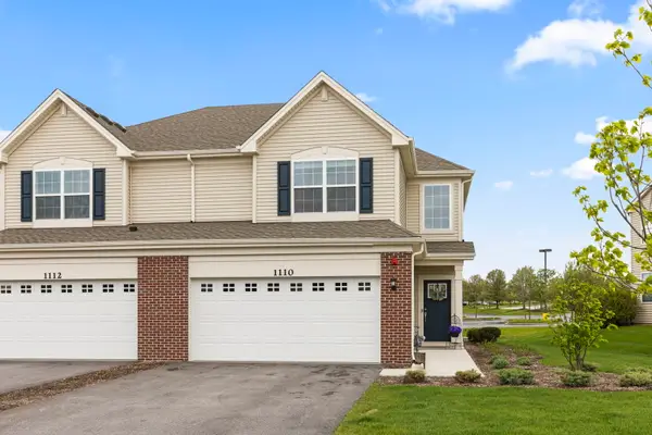 1110 Hawk Hollow Drive, Yorkville, IL 60560