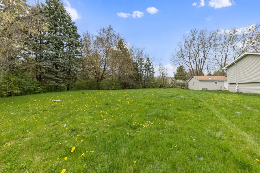 117 Brandywine Drive, Poplar Grove, IL 61065 - Image #2