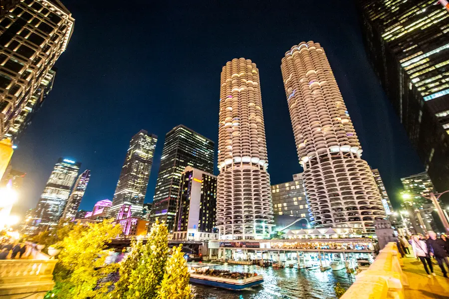 300 N State Street #5620, Chicago, IL 60654 - Image #2