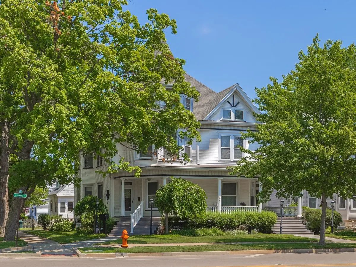 205 E Howard Street, Pontiac, IL 61764 - Image #1