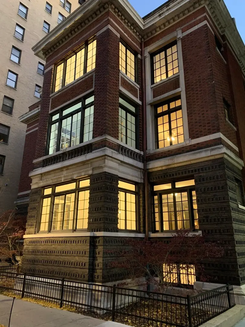 415 W Surf Street, Chicago, IL 60657 - Image #2