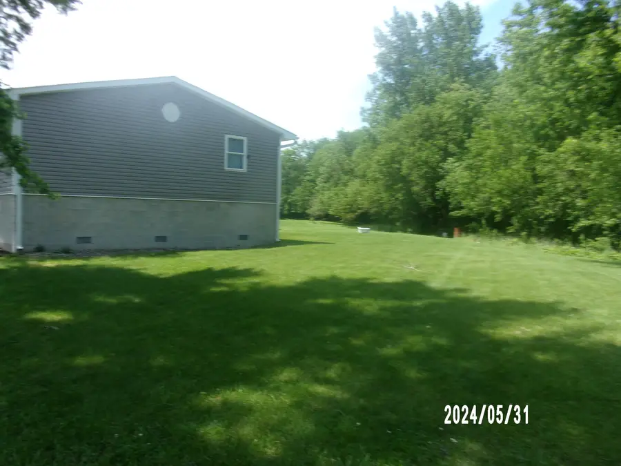 1898 E 1850 North Road, Watseka, IL 60970 - Image #3