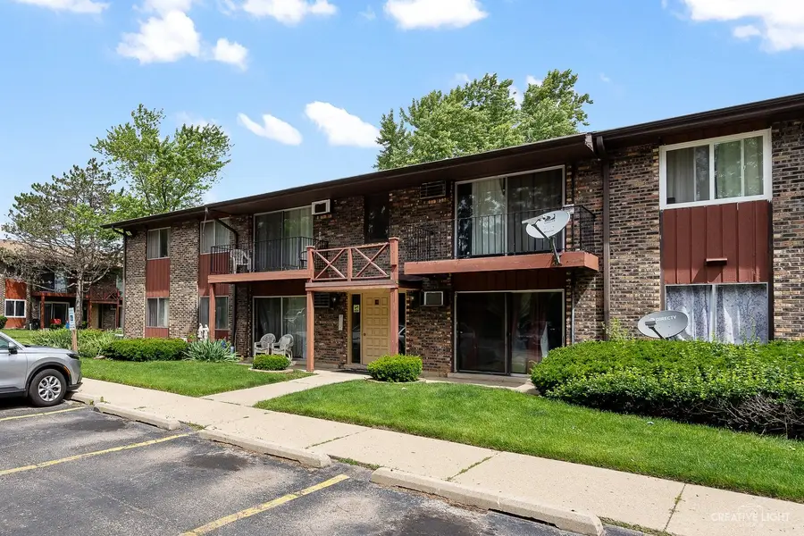 247 N Neltnor Boulevard #H1C, West Chicago, IL 60185 - Image #2