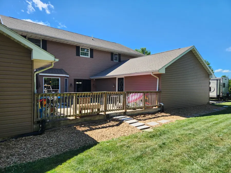 1275 Winn Road, Sterling, IL 61081 - Image #3