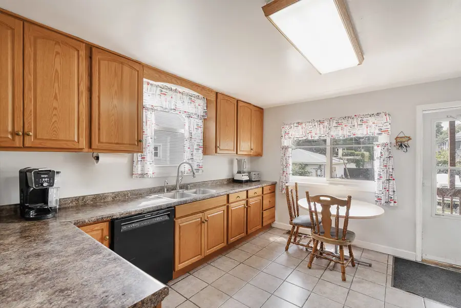 2450 N Central Park Avenue, Chicago, IL 60647 - #3