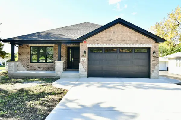 15240 Laporte Avenue, Oak Forest, IL 60452