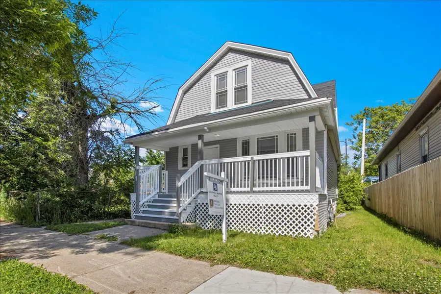 7829 S Escanaba Avenue, Chicago, IL 60649 - #2