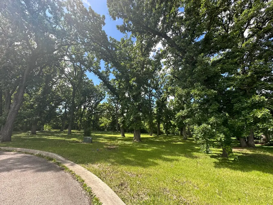 12390 Oakcrest Drive, Huntley, IL 60142 - Image #2